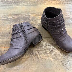 Rampage Women's Tabitha Triple Buckle Charcoal Ankle Boots Size 7M